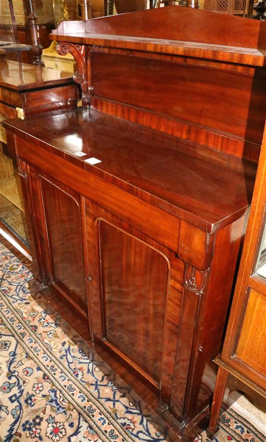 Victorian mahogany chiffonier